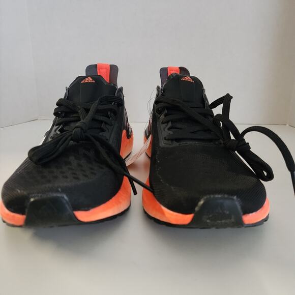 adidas Women's Ultraboost Personal Best Running Shoe, 6 - Picture 2 of 7